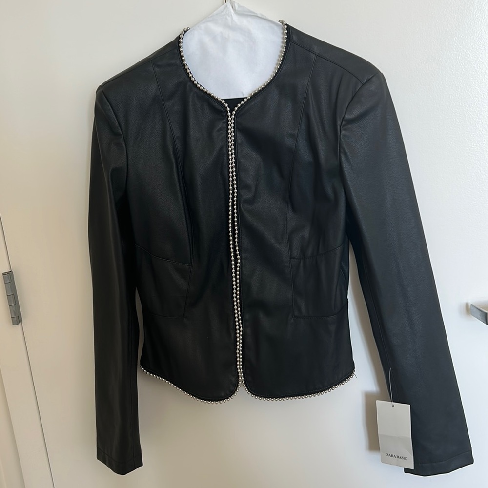 Size S Zara Basic black leather jacket with bead lining